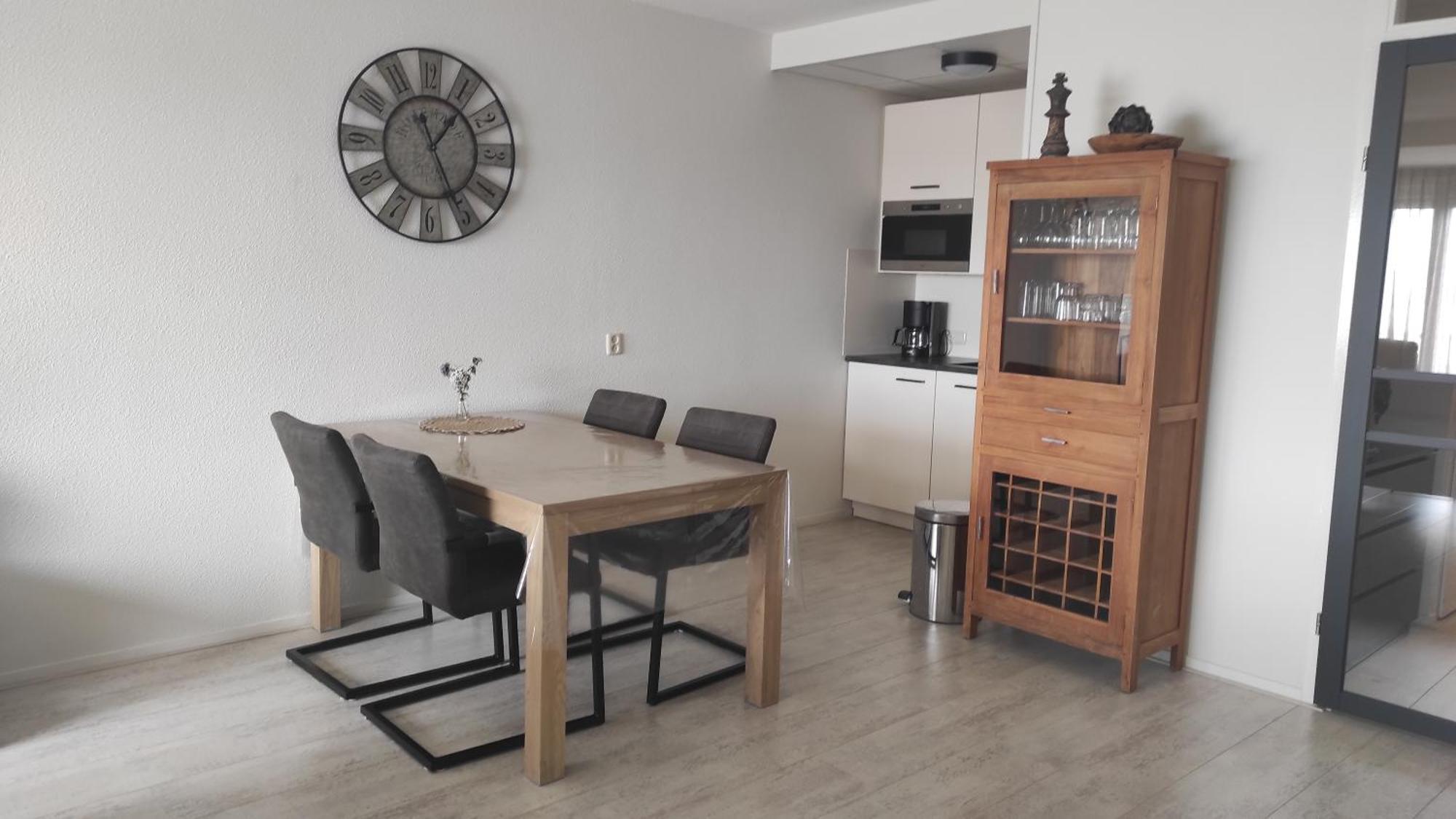 Appartement Ijsselmeer Makkum Strand Exterior photo